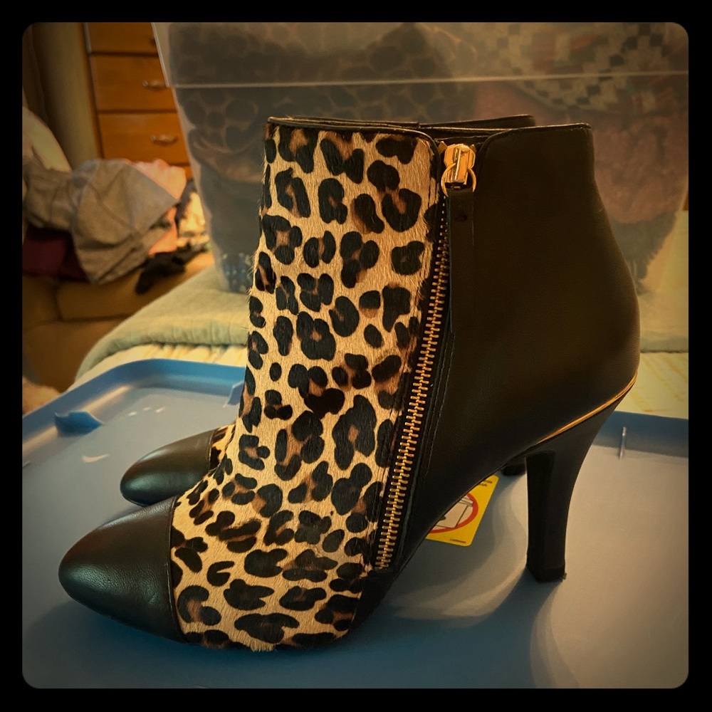 Size 9 Sofft boots